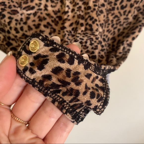 🆕 Ruffled Leopard-Print Bodysuit - Picture 7 of 8